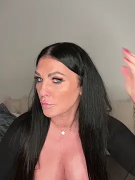 Nola Luxx-offiziell online show from 12-22-25, 05:54