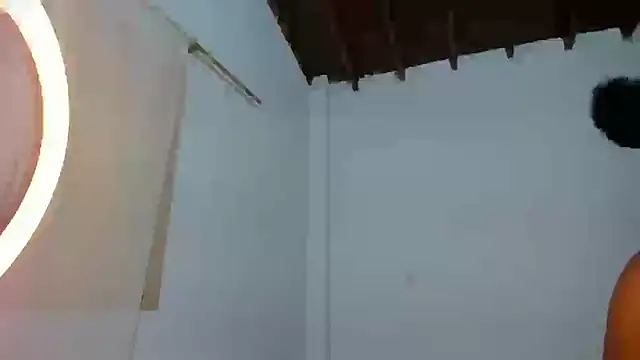 CAROLINNAGOMEZ online show from 11-14-25, 12:42