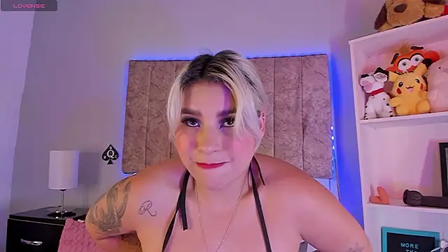 naomi sanz online show from 03-09-26, 05:44