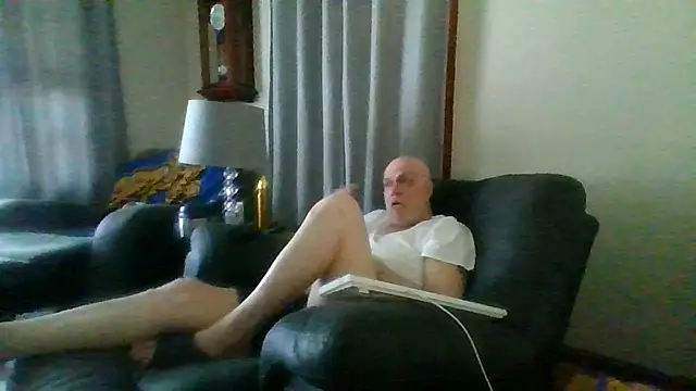 Snapshot of mapsterdaman chatting on 07-21-26, 11:40 mapsterdaman online show from 07-21-26, 11:40