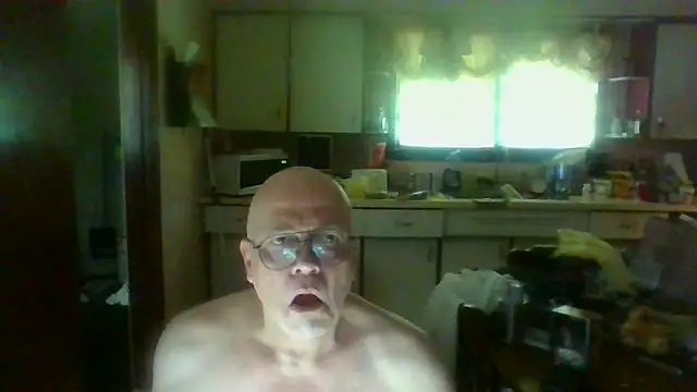 Snapshot of mapsterdaman chatting on 07-30-26, 07:46 mapsterdaman online show from 07-30-26, 07:46