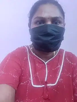 Snapshot of Tamil_Azhaghi25 chatting on 09-15-25, 10:26 Tamil Azhaghi25 online show from 09-15-25, 10:26
