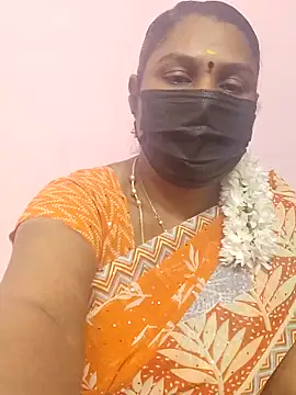 Snapshot of Tamil_Azhaghi25 chatting on 09-29-25, 05:07 Tamil Azhaghi25 online show from 09-29-25, 05:07