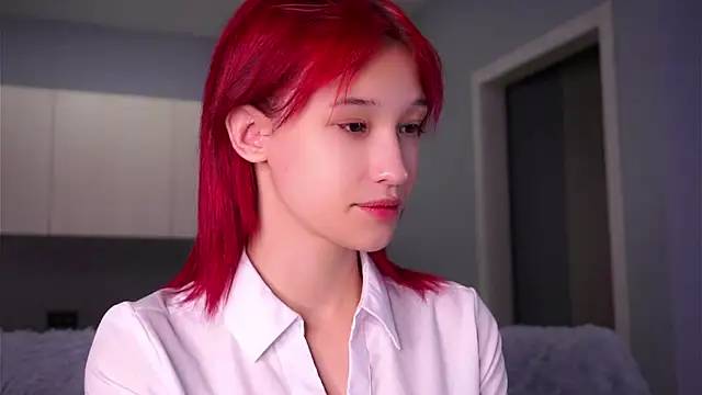 Likalense online show from 09-24-25, 01:03