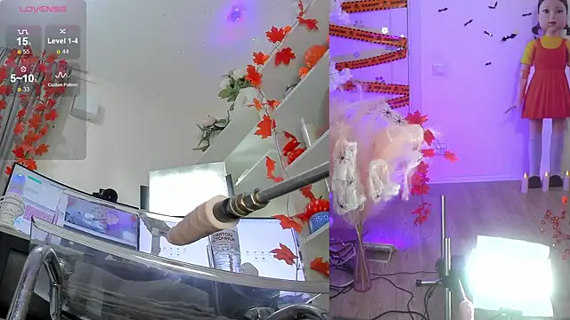 Snapshot of Ur_lil_bb chatting on 11-04-25, 12:04 Ur lil bb online show from 11-04-25, 12:04