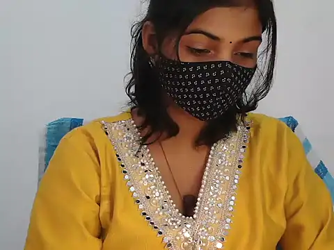 Hott Noor online show from 11-11-25, 08:25