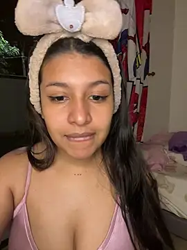  Chloe Smith online show from 05-04-26, 11:45