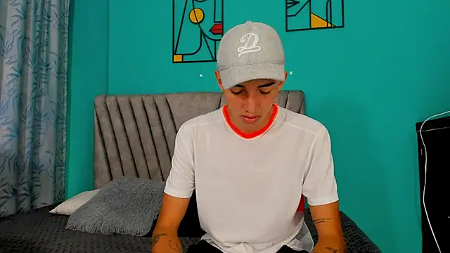 Maikol Ortiz online show from 04-09-26, 12:43