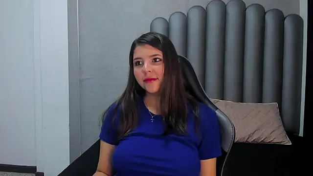 Snapshot of Charlotte-Star chatting on 11-24-25, 08:19 Charlotte-Star online show from 11-24-25, 08:19