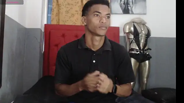 Snapshot of David_s3xy chatting on 10-22-25, 01:55 David s3xy online show from 10-22-25, 01:55