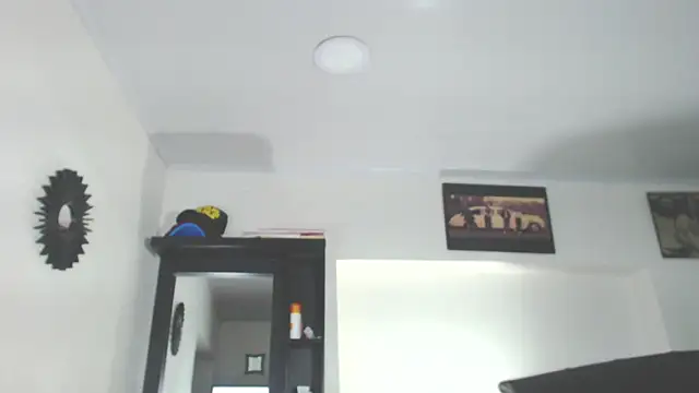 Vicky hotmilf online show from 09-25-25, 02:21