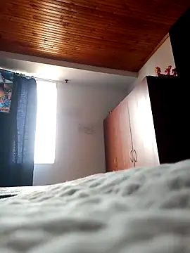 coupledesire18 online show from 11-27-25, 06:21