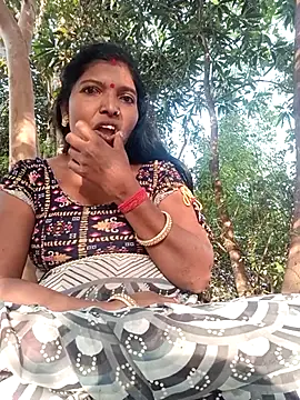 Jivika Jaiswal online show from 11-14-25, 10:58