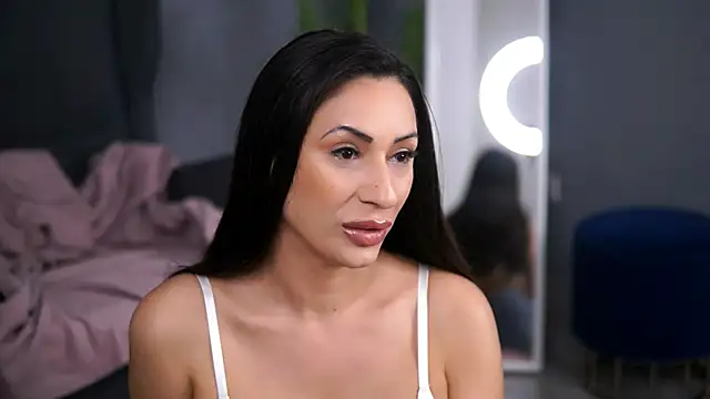 SarahMystique online show from 11-20-25, 02:17