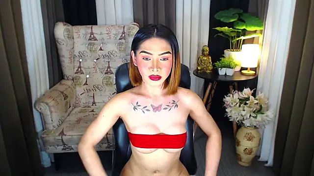 Snapshot of MariaLucyJasminx chatting on 10-30-25, 07:03 MariaLucyJasminx online show from 10-30-25, 07:03