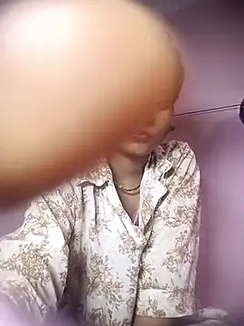 Hot Mayra  online show from 11-18-25, 05:12