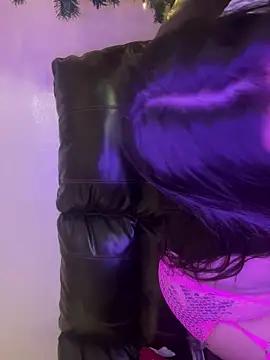 Snapshot of Scarlettx7 chatting on 12-17-25, 09:26 Scarlettx7 online show from 12-17-25, 09:26