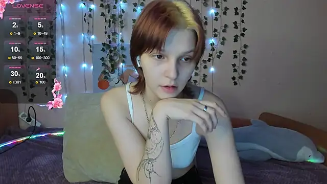 AudreyyKim online show from 11-22-25, 02:10