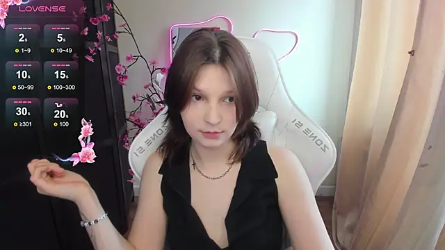 AudreyyKim online show from 04-21-26, 08:42