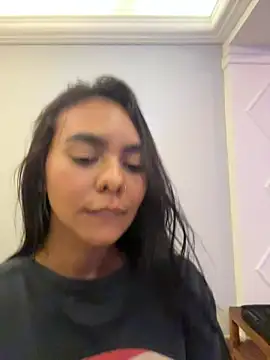 GiorgiaLuxee online show from 11-27-25, 11:07