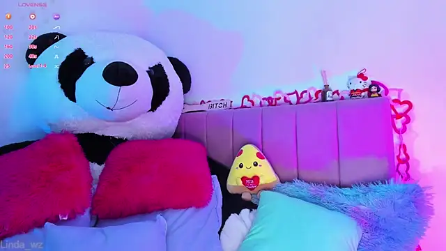 LindaWz  online show from 03-13-26, 07:37