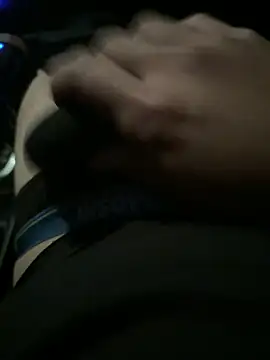 Snapshot of sukebegorilla chatting on 11-12-25, 11:10 sukebegorilla online show from 11-12-25, 11:10