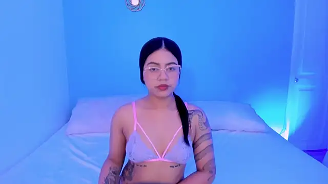 LiilithNova online show from 11-30-25, 04:27