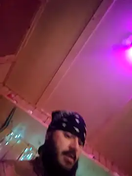 Snapshot of Dirty_D187 chatting on 09-18-25, 06:48 Dirty D187 online show from 09-18-25, 06:48