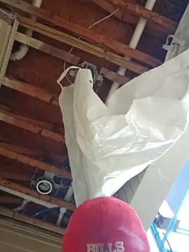 Snapshot of Dirty_D187 chatting on 09-22-25, 06:54 Dirty D187 online show from 09-22-25, 06:54