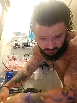 Snapshot of Dirty_D187 chatting on 09-30-25, 08:30 Dirty D187 online show from 09-30-25, 08:30