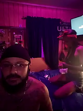 Snapshot of Dirty_D187 chatting on 10-07-25, 07:27 Dirty D187 online show from 10-07-25, 07:27