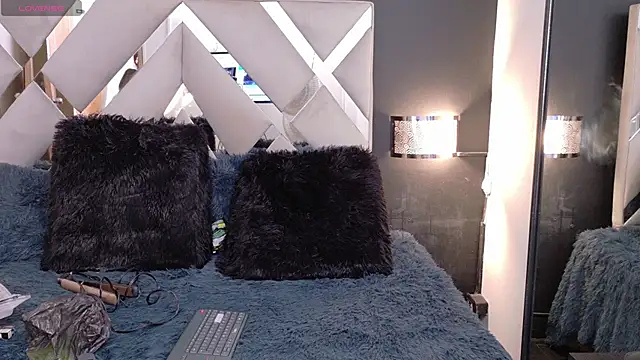 Miia bunny online show from 09-10-25, 09:15