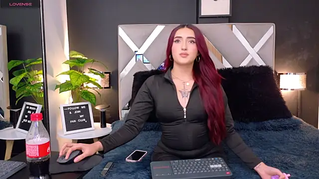 Miia bunny online show from 09-20-25, 09:49