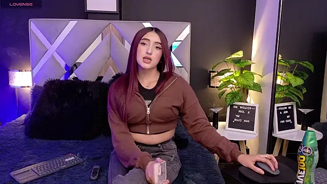 Miia bunny online show from 09-29-25, 10:36