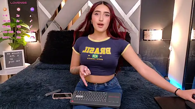 Miia bunny online show from 10-04-25, 08:40