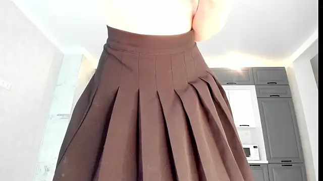 Snapshot of MollyDollz chatting on 12-16-25, 01:49 MollyDollz online show from 12-16-25, 01:49