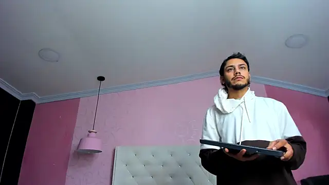 Boss Domiinator online show from 04-19-26, 11:09