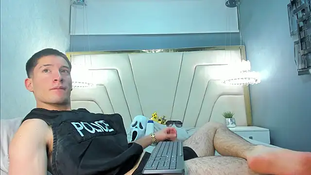 HunterHeat  online show from 09-21-25, 12:07