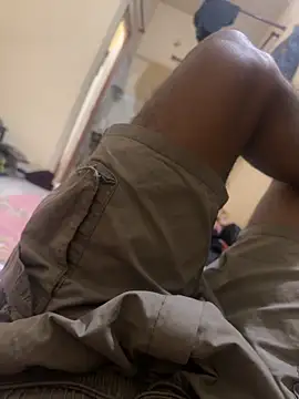 lele122277 online show from 04-18-26, 07:58