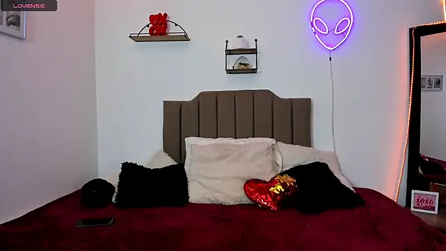 Elisabeth swan online show from 09-20-25, 12:06