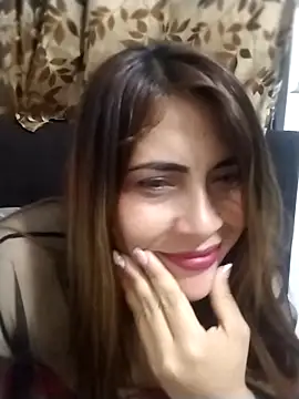Snapshot of Camila_latina_0 chatting on 11-23-25, 02:44 Camila latina 0 online show from 11-23-25, 02:44