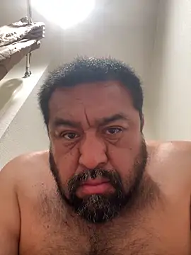 Snapshot of josejoel21 chatting on 04-15-26, 04:41 josejoel21 online show from 04-15-26, 04:41