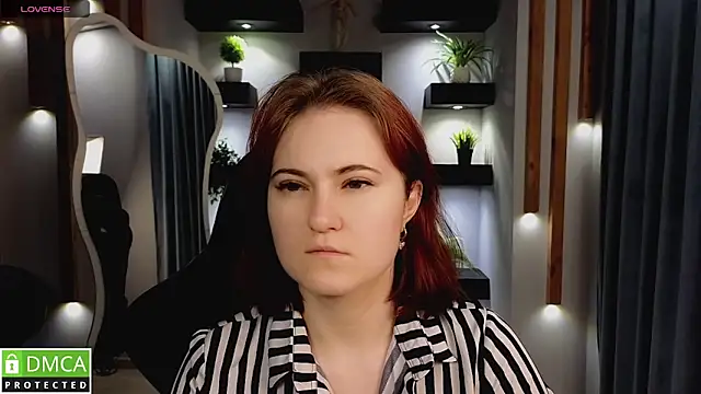 Roxy foxi online show from 10-20-25, 01:06