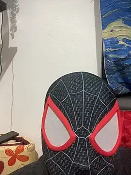 Danimiles online show from 12-17-25, 09:37