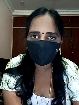 Snapshot of Mee_harini-telugupilla chatting on 10-10-25, 07:29 Mee harini-telugupilla online show from 10-10-25, 07:29