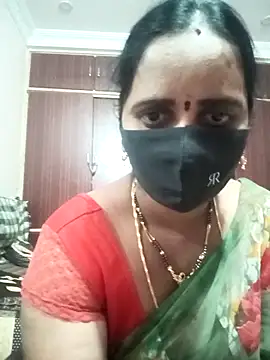 Snapshot of Mee_harini-telugupilla chatting on 10-15-25, 04:56 Mee harini-telugupilla online show from 10-15-25, 04:56