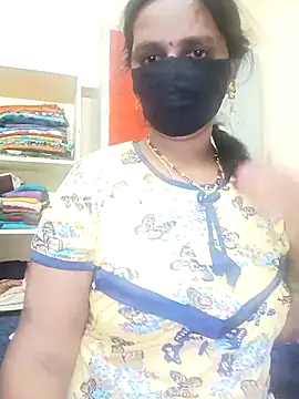 Snapshot of Mee_harini-telugupilla chatting on 10-19-25, 09:15 Mee harini-telugupilla online show from 10-19-25, 09:15