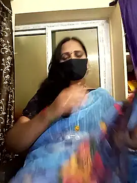 Snapshot of Mee_harini-telugupilla chatting on 01-06-26, 04:05 Mee harini-telugupilla online show from 01-06-26, 04:05