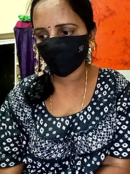 Snapshot of Mee_harini-telugupilla chatting on 01-31-26, 07:11 Mee harini-telugupilla online show from 01-31-26, 07:11