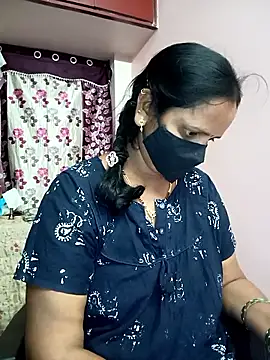 Snapshot of Mee_harini-telugupilla chatting on 02-28-26, 04:41 Mee harini-telugupilla online show from 02-28-26, 04:41